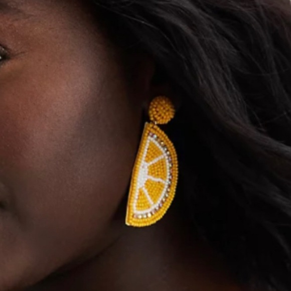 ✨HP✨ 🆕Yellow Lemon Beaded Statement Earrings NWT - Picture 4 of 5